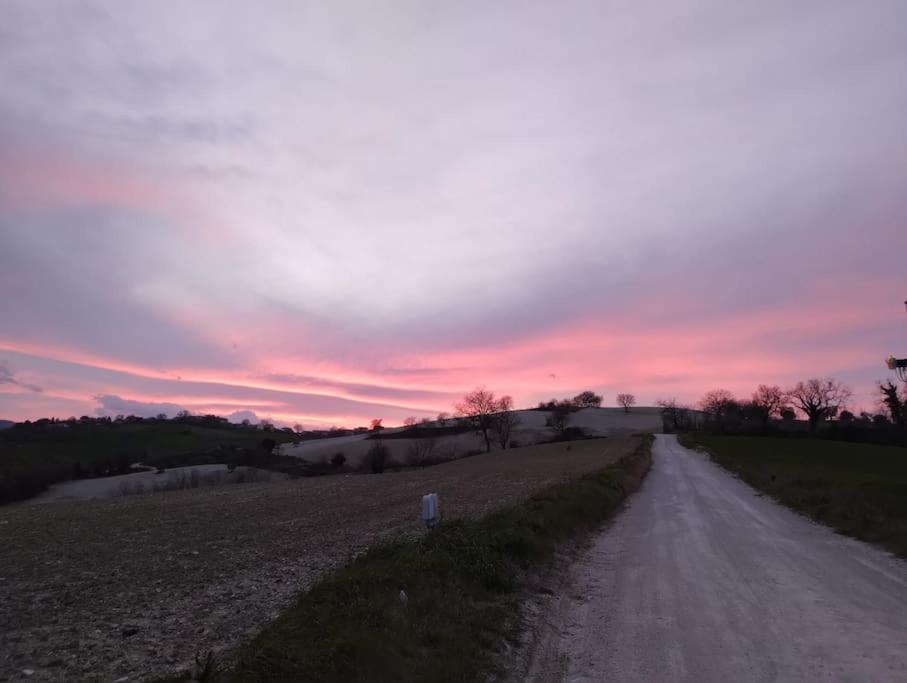 Apartmán Casal Del Sole - L'Ulivo Montefelcino Exteriér fotografie