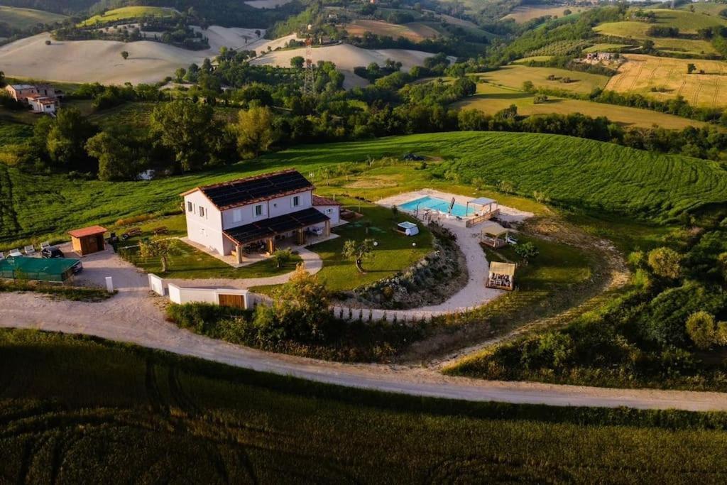 Apartmán Casal Del Sole - L'Ulivo Montefelcino Exteriér fotografie