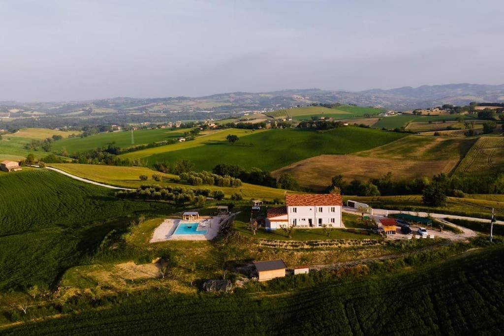 Apartmán Casal Del Sole - L'Ulivo Montefelcino Exteriér fotografie